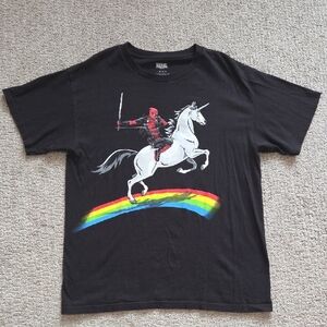 NWOT Marvel Deadpool T-shirt